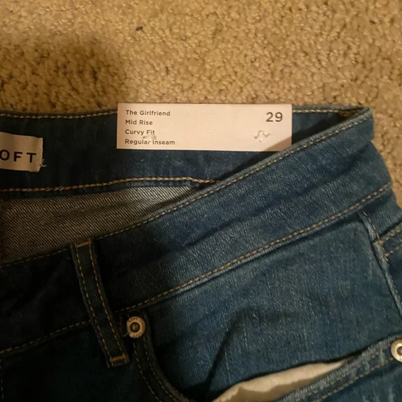 Loft Girlfriend jeans-Size 29-Mid-rise-curvy-NWT - Picture 2 of 5